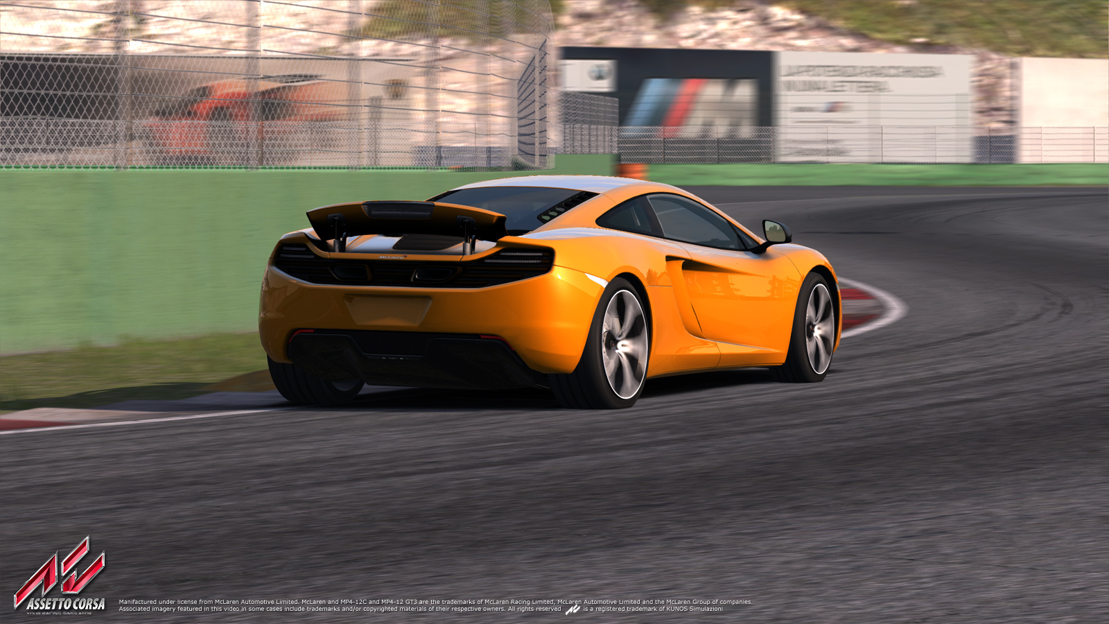 McLaren-Vallelunga-01.jpg