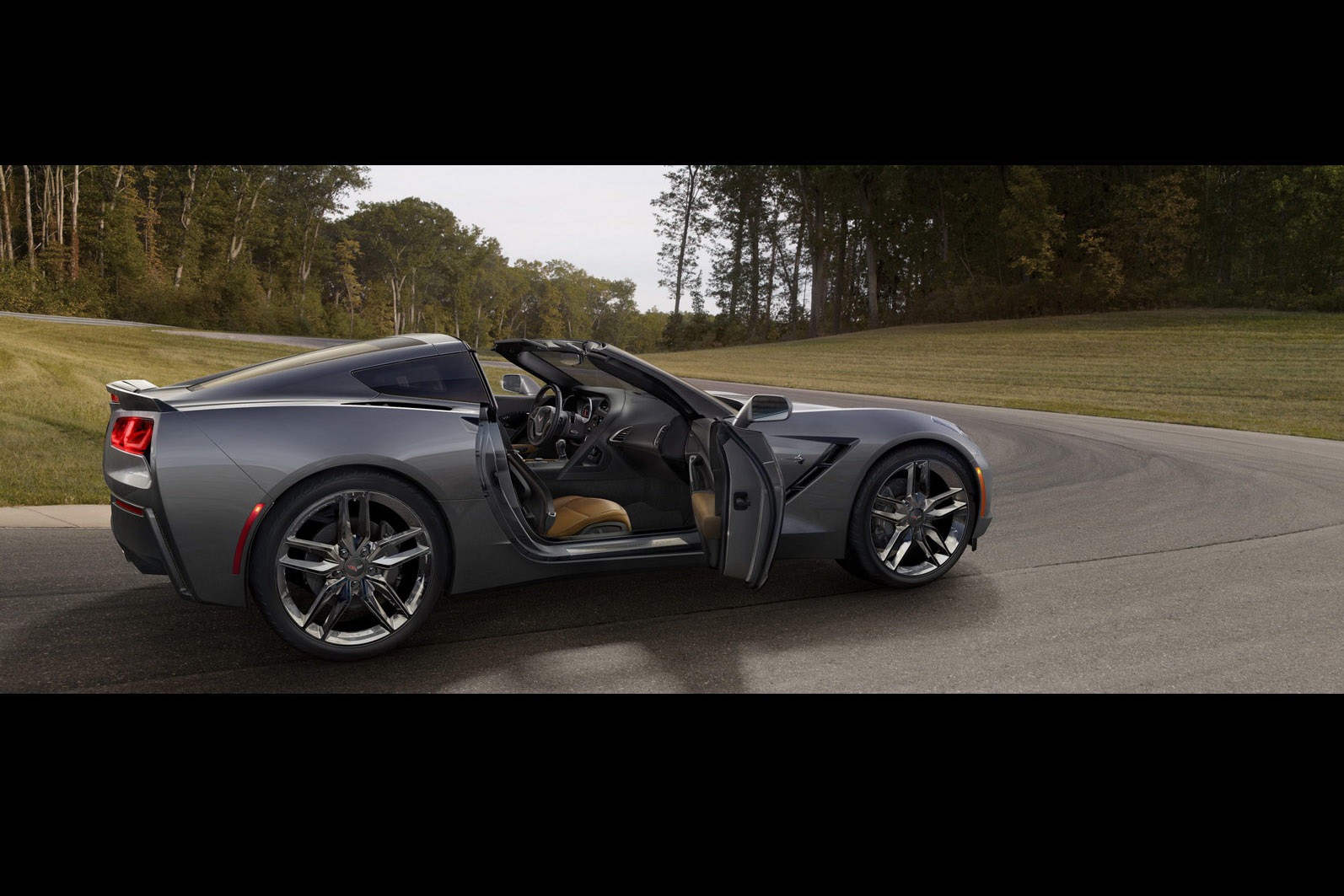 2014-Corvette-C7-7[6].jpg